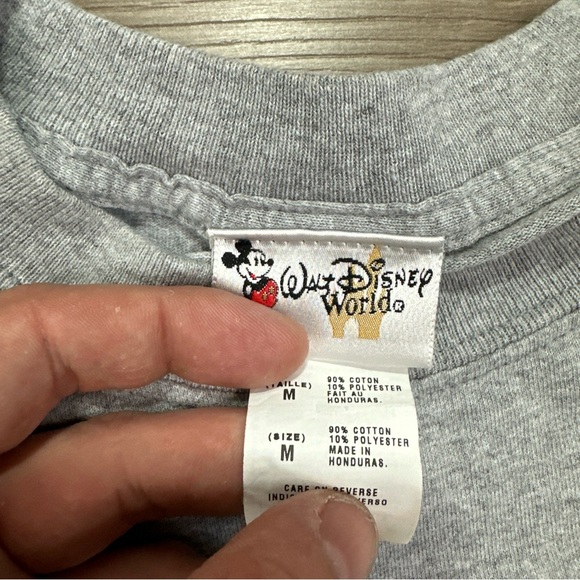 Walt Disney World Mickey Mouse USA Flag Shirt American Tradition Graphic Sz Med - Picture 4 of 4